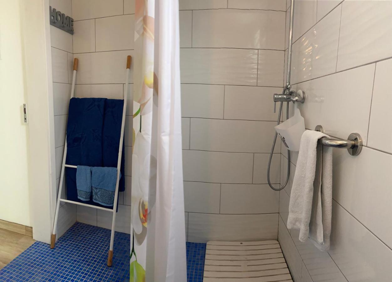 Moradia Terra Cha Sea View 1 To 4 Pers Villa Lomba  Exteriör bild